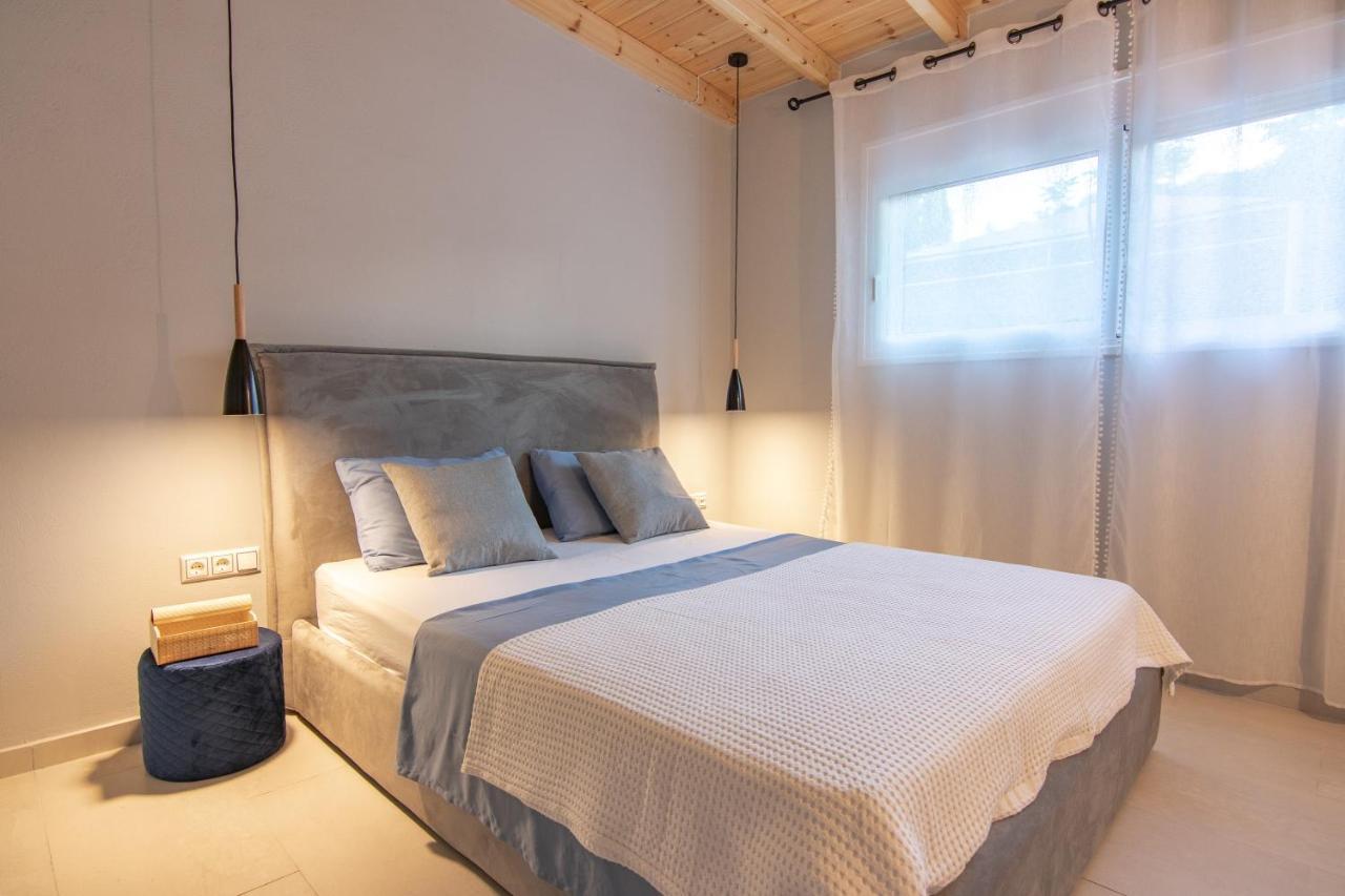 Georgianna'S Suite With Private Pool , 'Blank Suite' Charokopio Eksteriør bilde