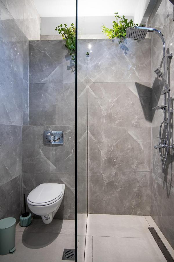 Georgianna'S Suite With Private Pool , 'Blank Suite' Charokopio Eksteriør bilde